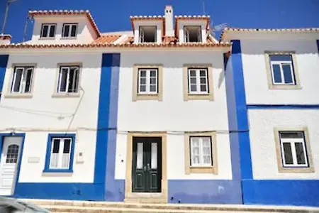 Casa das Escadinhas - no Centro Histórico da Vila Villa *